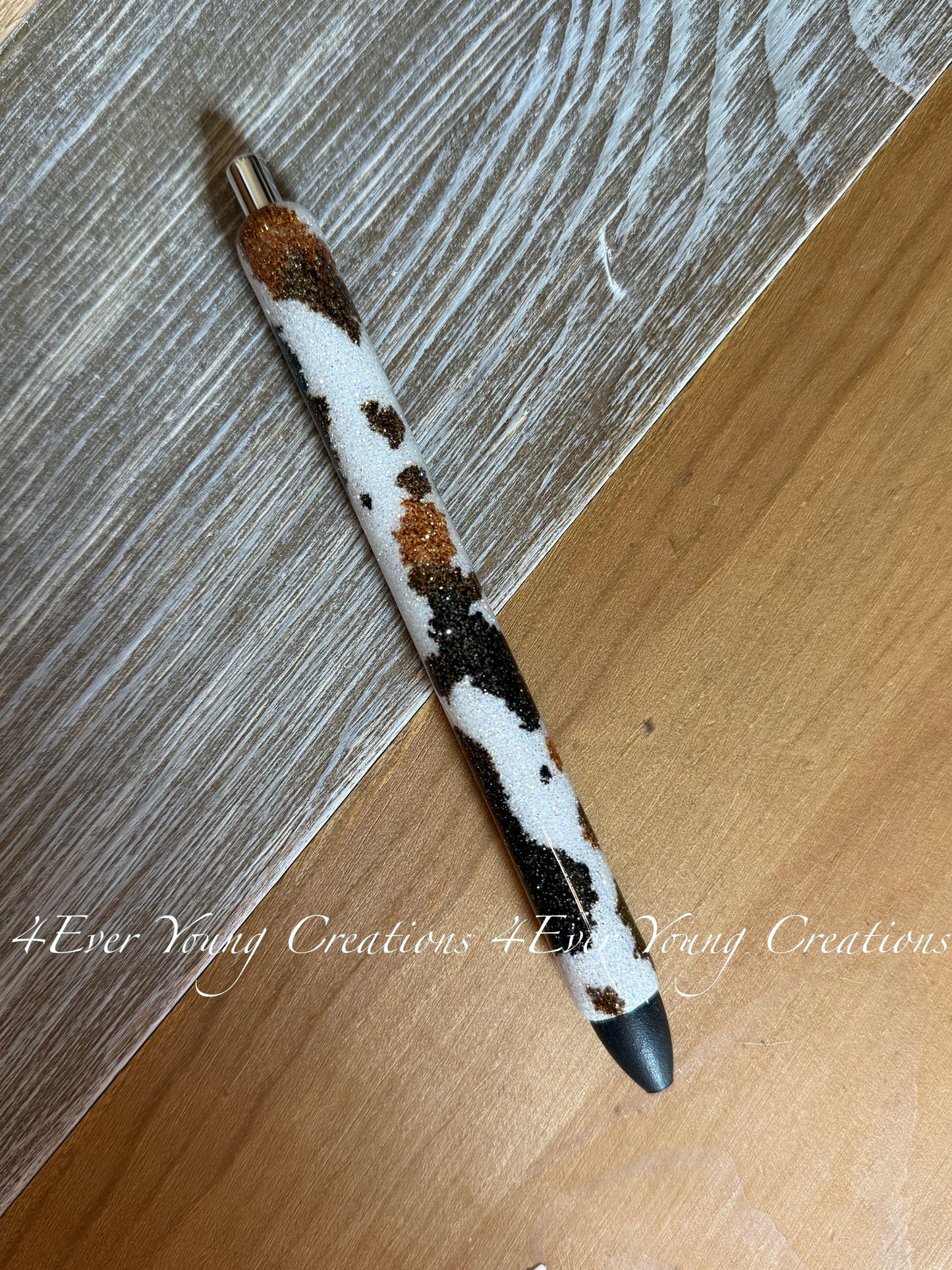 Glitter cow print ink pen